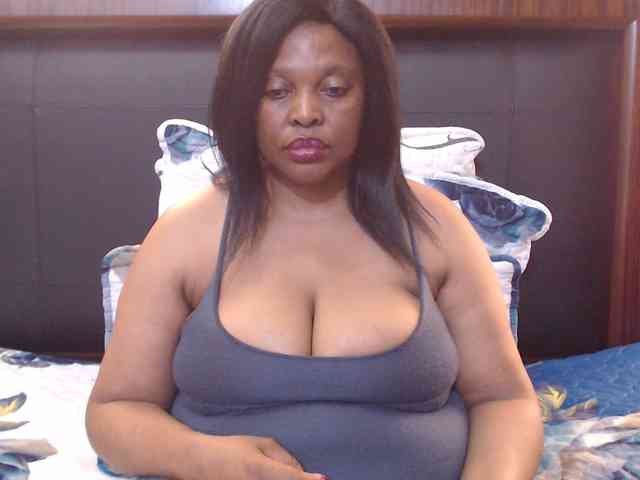 Busttyebony19 webcam