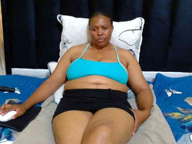 Busttyebony19 webcam