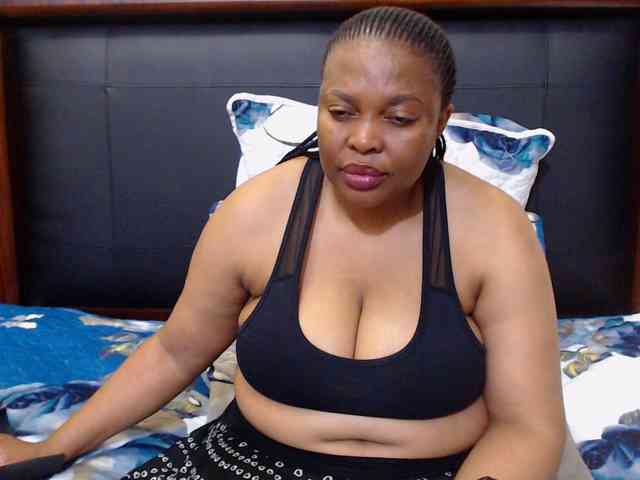 Busttyebony19 webcam