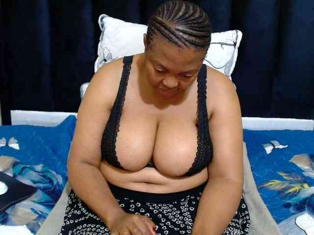 Busttyebony19 webcam