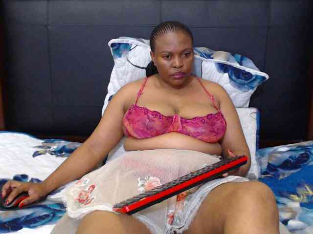 Busttyebony19 webcam