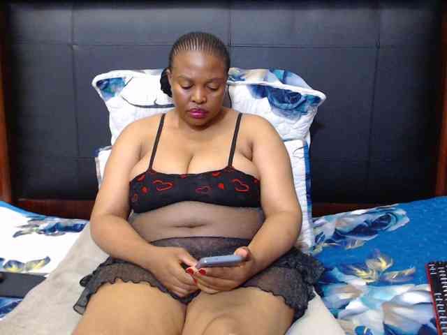 Busttyebony19 webcam