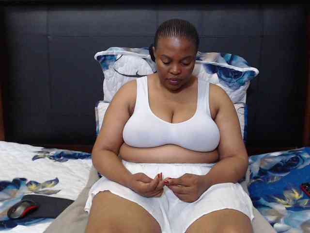 Busttyebony19 webcam