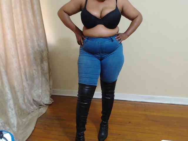 Busttyebony19 webcam