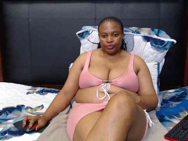 Busttyebony19 webcam