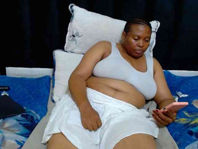 Busttyebony19 webcam