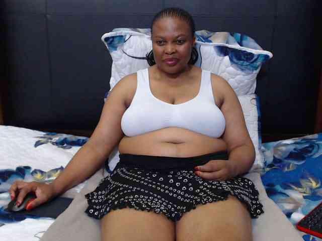 Busttyebony19 webcam
