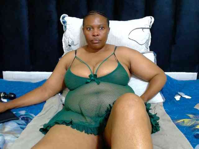 Busttyebony19 webcam