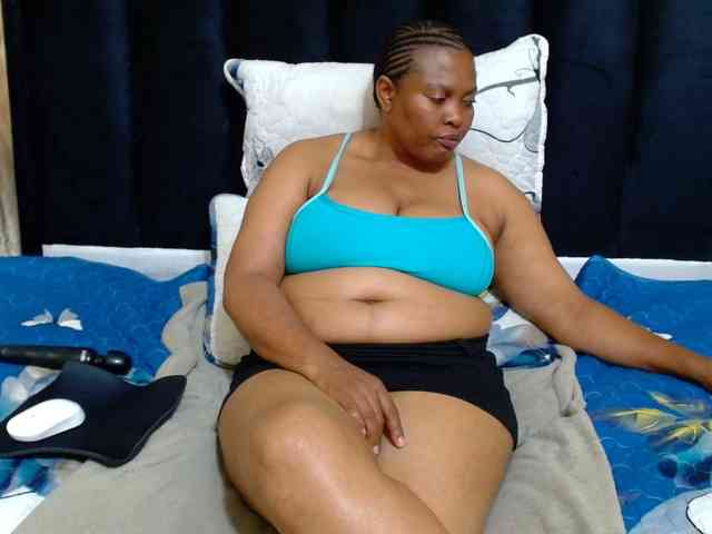 Busttyebony19 webcam