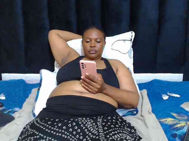 Busttyebony19 webcam