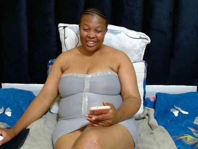 Busttyebony19 webcam