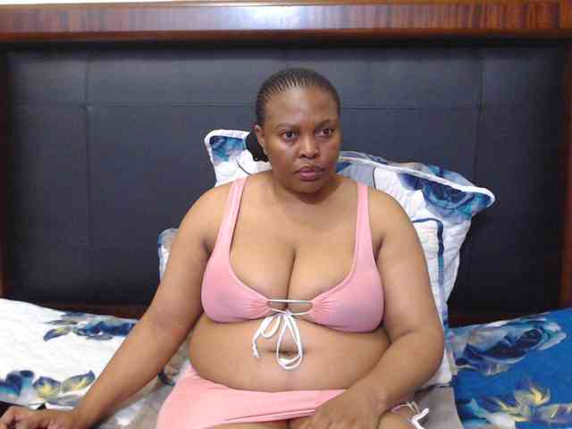 Busttyebony19 webcam