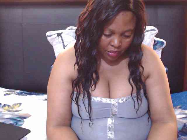 Busttyebony19 webcam