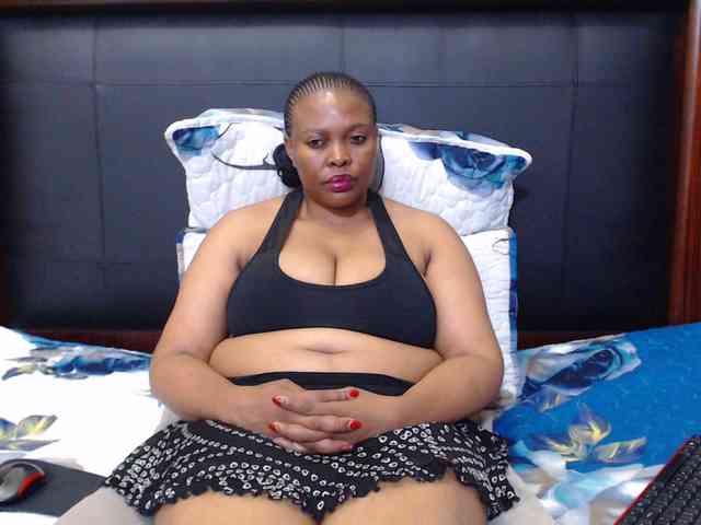 Busttyebony19 webcam
