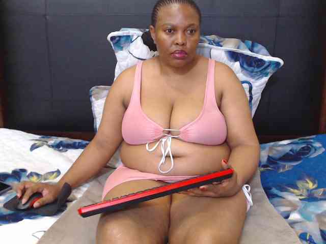 Busttyebony19 webcam