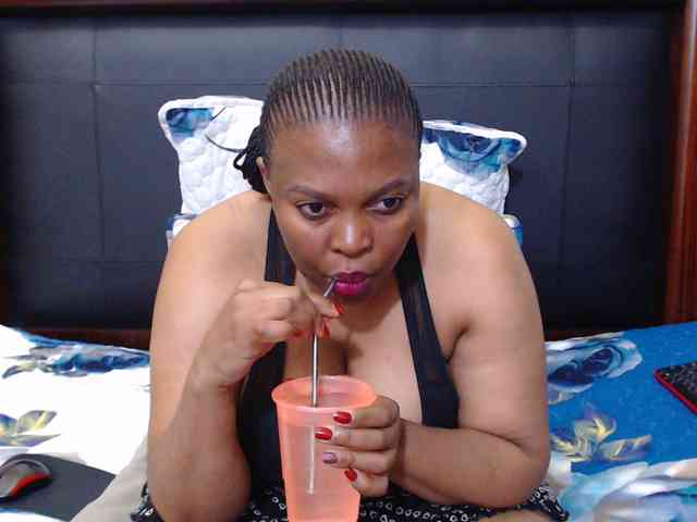 Busttyebony19 webcam