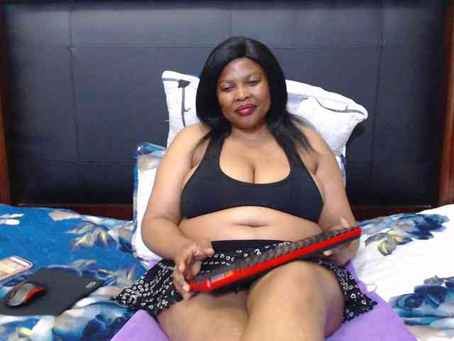 Busttyebony19 webcam