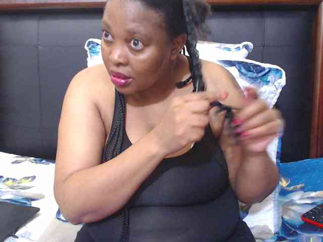 Busttyebony19 webcam