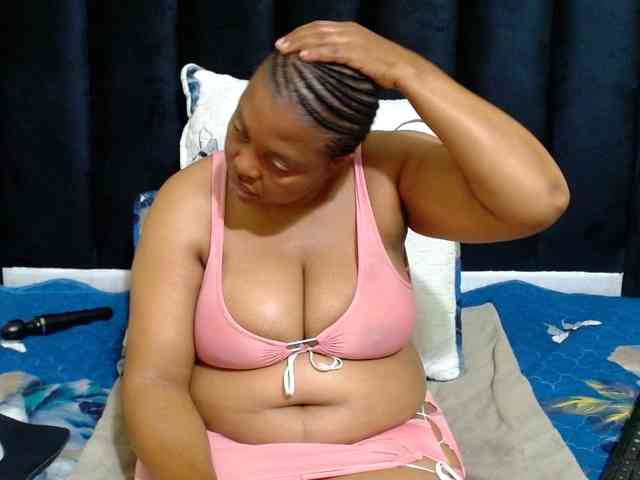 Busttyebony19 webcam