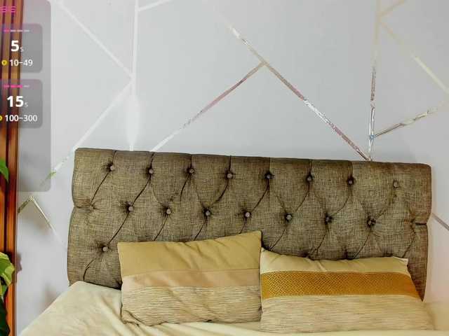 Charlotte-69's BongaCams show and profile