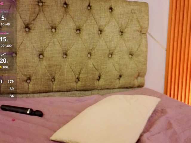 Charlotte-69's BongaCams show and profile