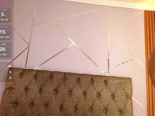 Charlotte-69's BongaCams show and profile