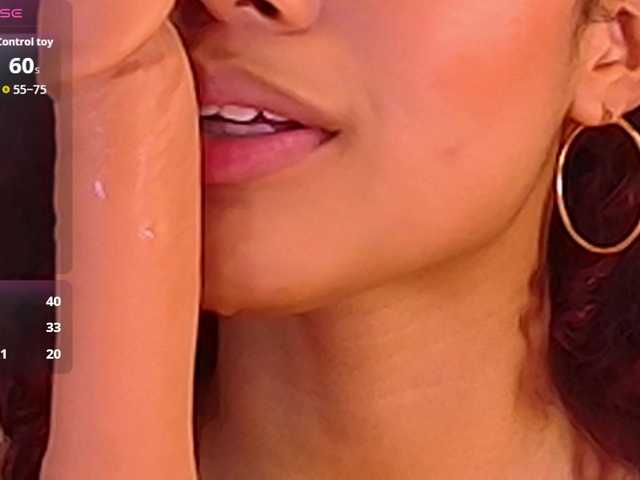 Charlotte-69's BongaCams show and profile