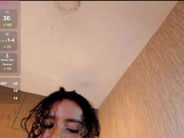 charlotte-69 webcam