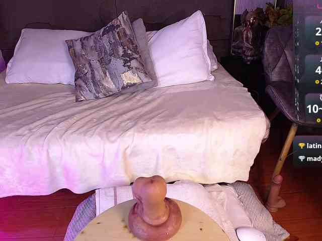 charlotte-69 webcam