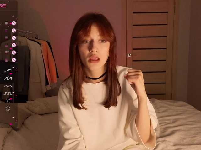 AlenGrace's BongaCams show and profile