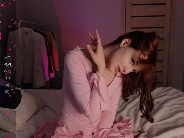 AlenGrace's BongaCams show and profile