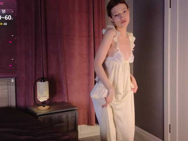 AlenGrace's BongaCams show and profile