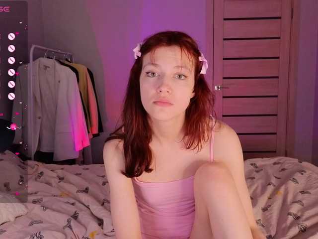 AlenGrace's BongaCams show and profile