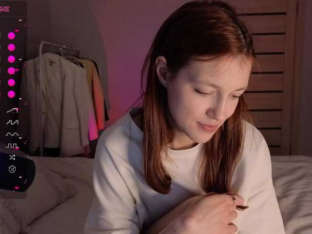 AlenGrace's BongaCams show and profile