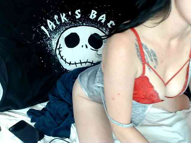 BrokenAngel69 webcam