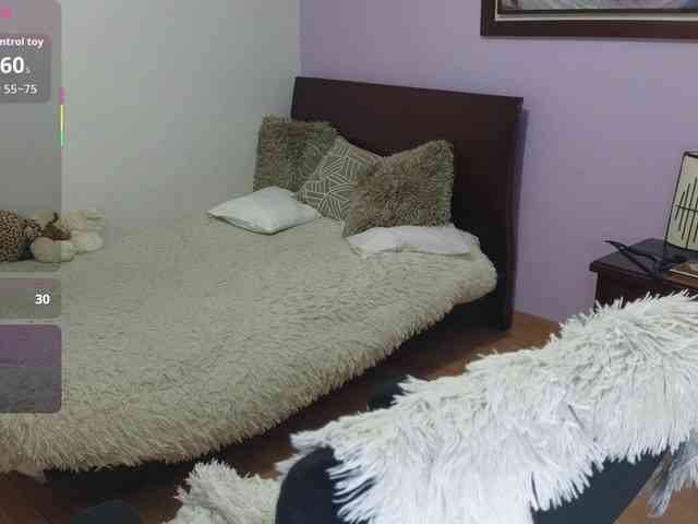 mirandahabach Live Webcam on BongaCams