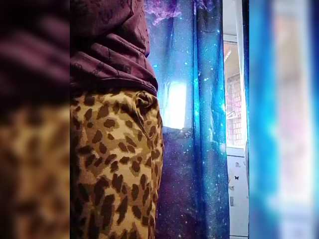 StacyMilk's BongaCams show and profile