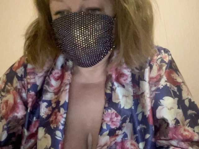 go to chat with EVIL_TITS