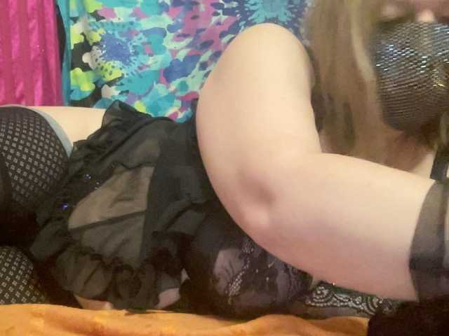 StacyMilk's BongaCams show and profile