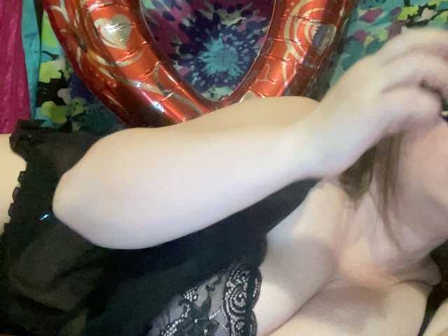 StacyMilk from BongaCams