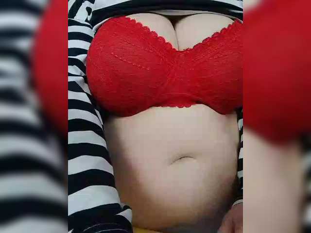 StacyMilk's BongaCams show and profile