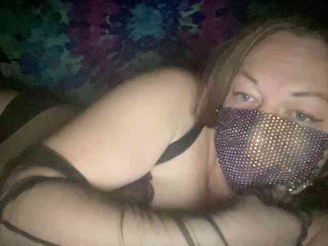 EVIL_TITS webcam