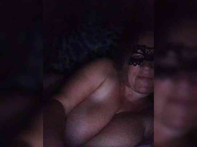 EVIL_TITS webcam