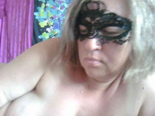 EVIL_TITS webcam