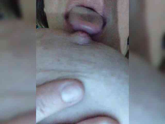 EVIL_TITS webcam