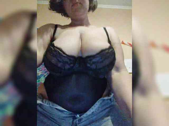 EVIL_TITS webcam