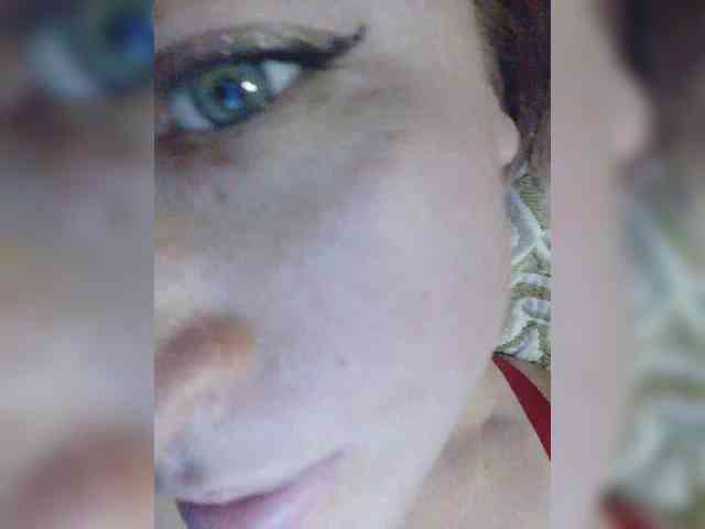 EVIL_TITS webcam