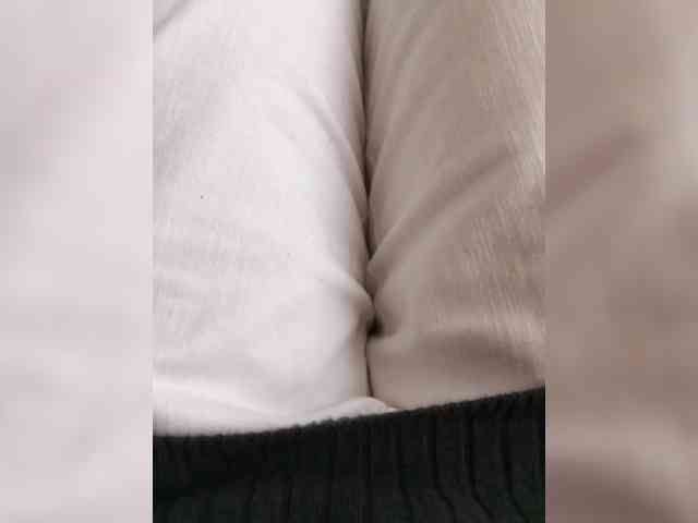 EVIL_TITS webcam