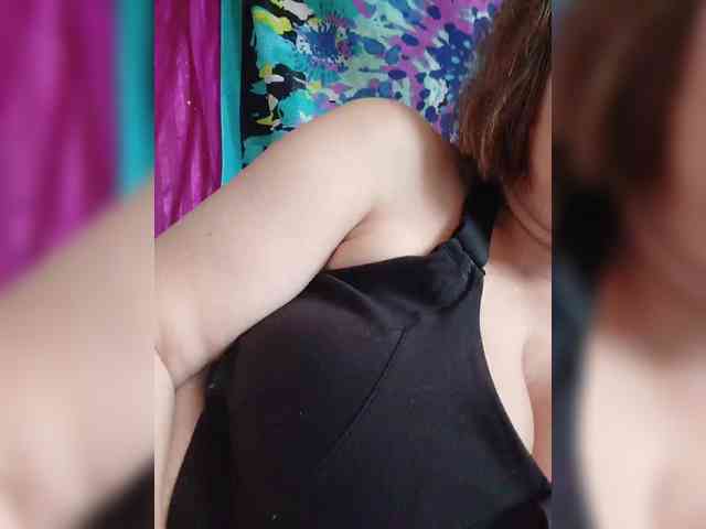 EVIL_TITS webcam