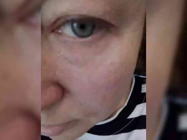 EVIL_TITS webcam